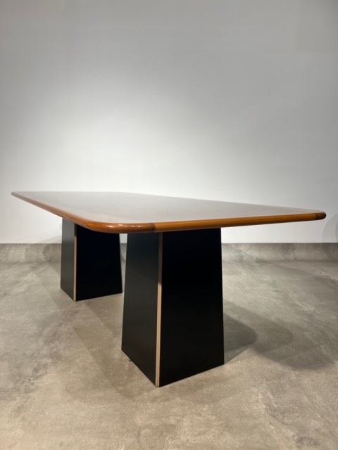 Dormice  Scarpa - Dining table designer Afra Tobia Scarpa for MaxAlto series Artona