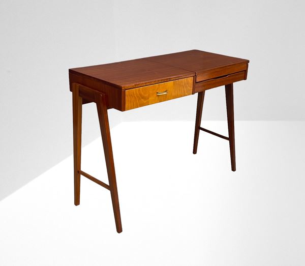 Paolo Buffa (attr.) Small Desk / toilet