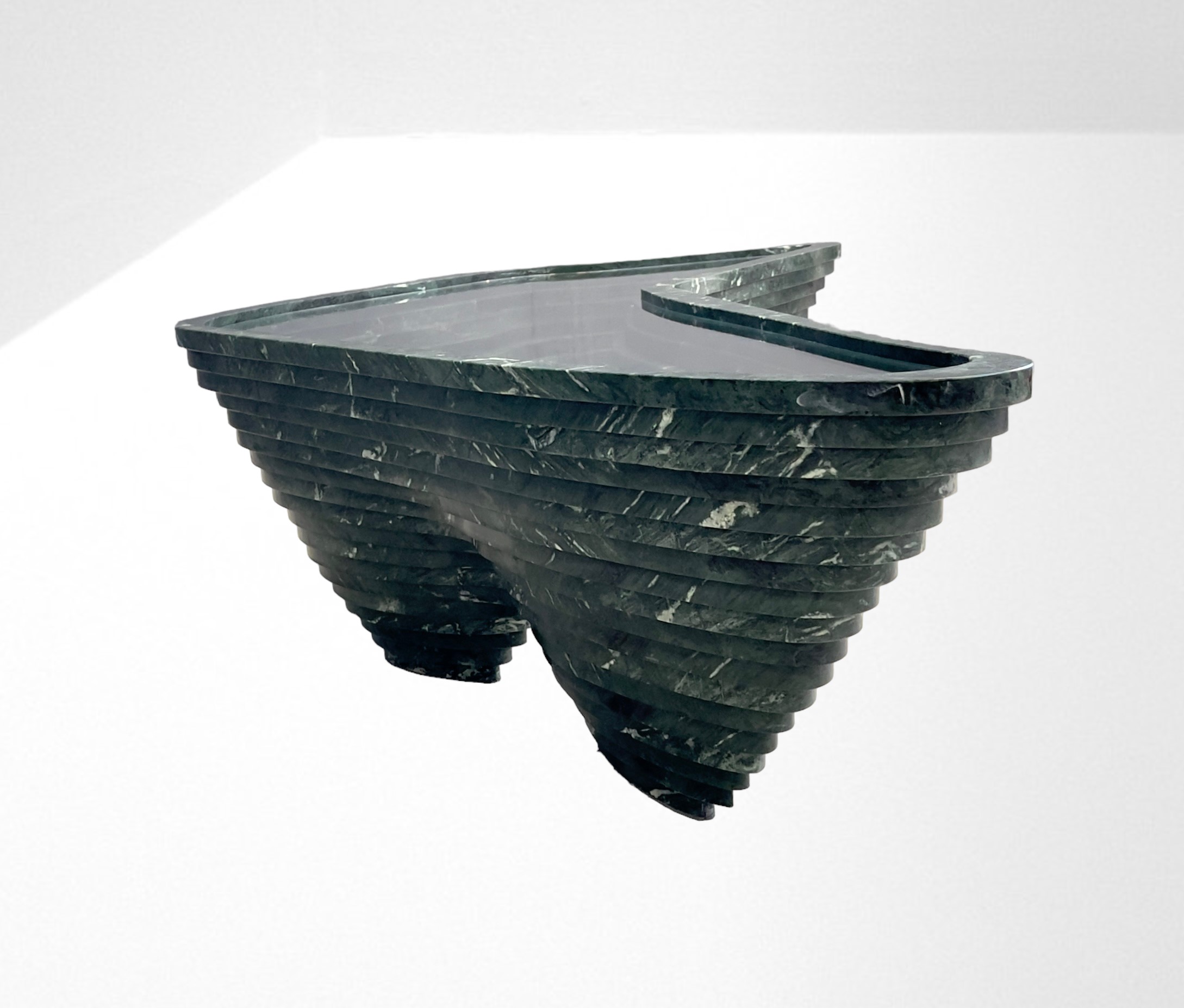 Tavolino in marmo (attribuito)