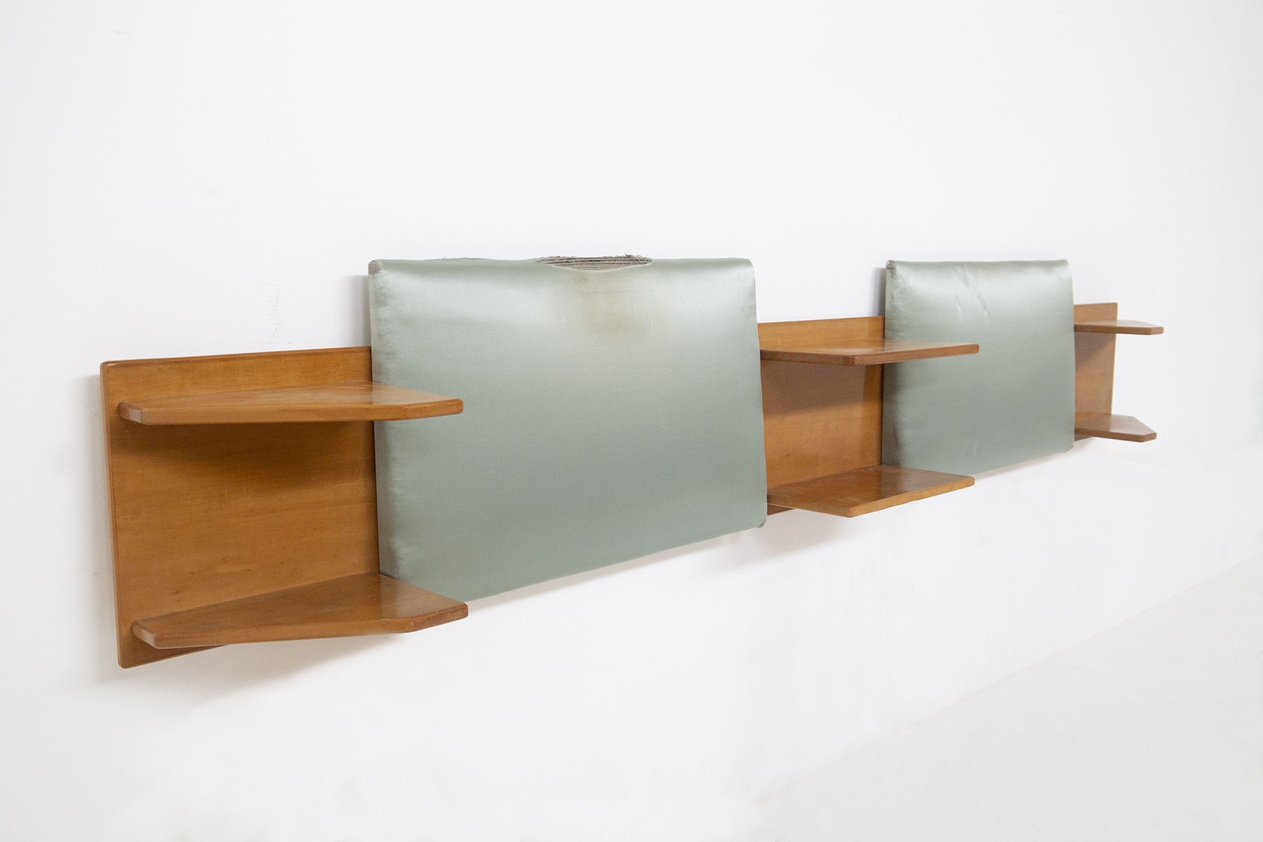 Testate di due letti singoli in legno e tessuto