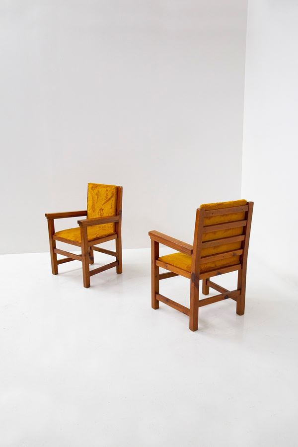 Manifattura Italiana - Pair of Italian Armchairs in orange Fur and Walnut Wood