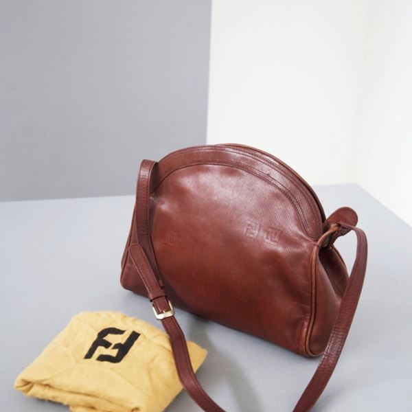 Fendi - Borsa Fendi Vintage in pelle marrone