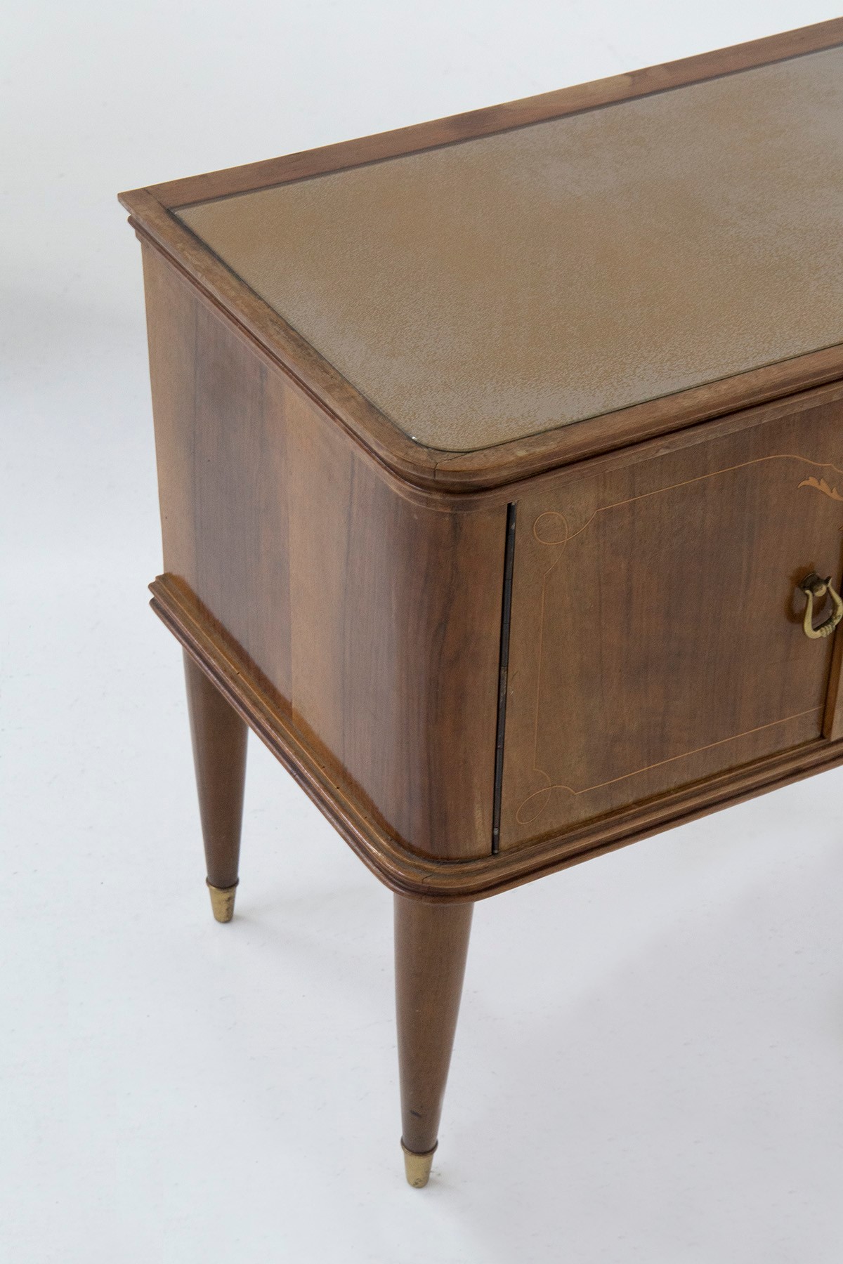 Coppia di Comodini (Attr)