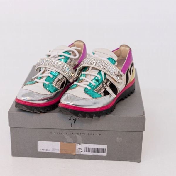 Giuseppe Zanotti - Giuseppe Zanotti DESIGN Sneakers colorate Special EDITION con borchie
