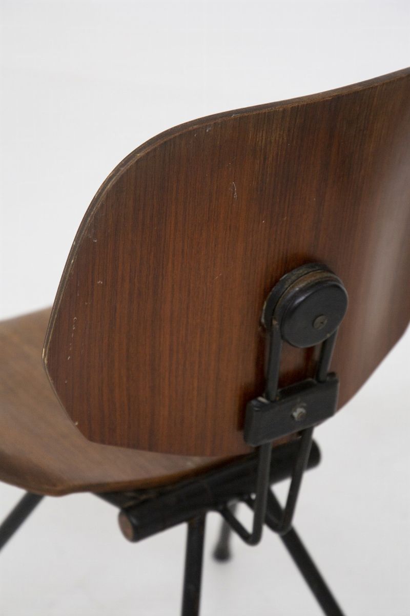 Four Folding Chairs By Osvaldo Borsani For Tecno