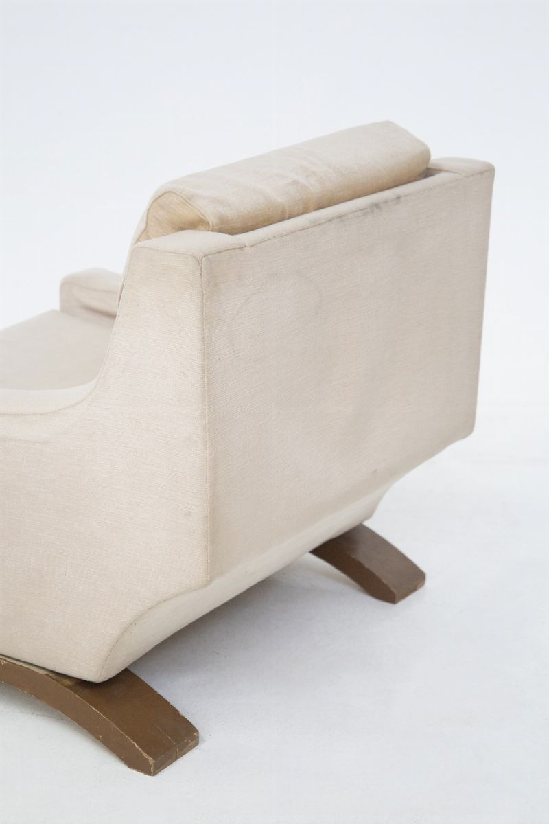 Poltrone italiane vintage in velluto beige e legno