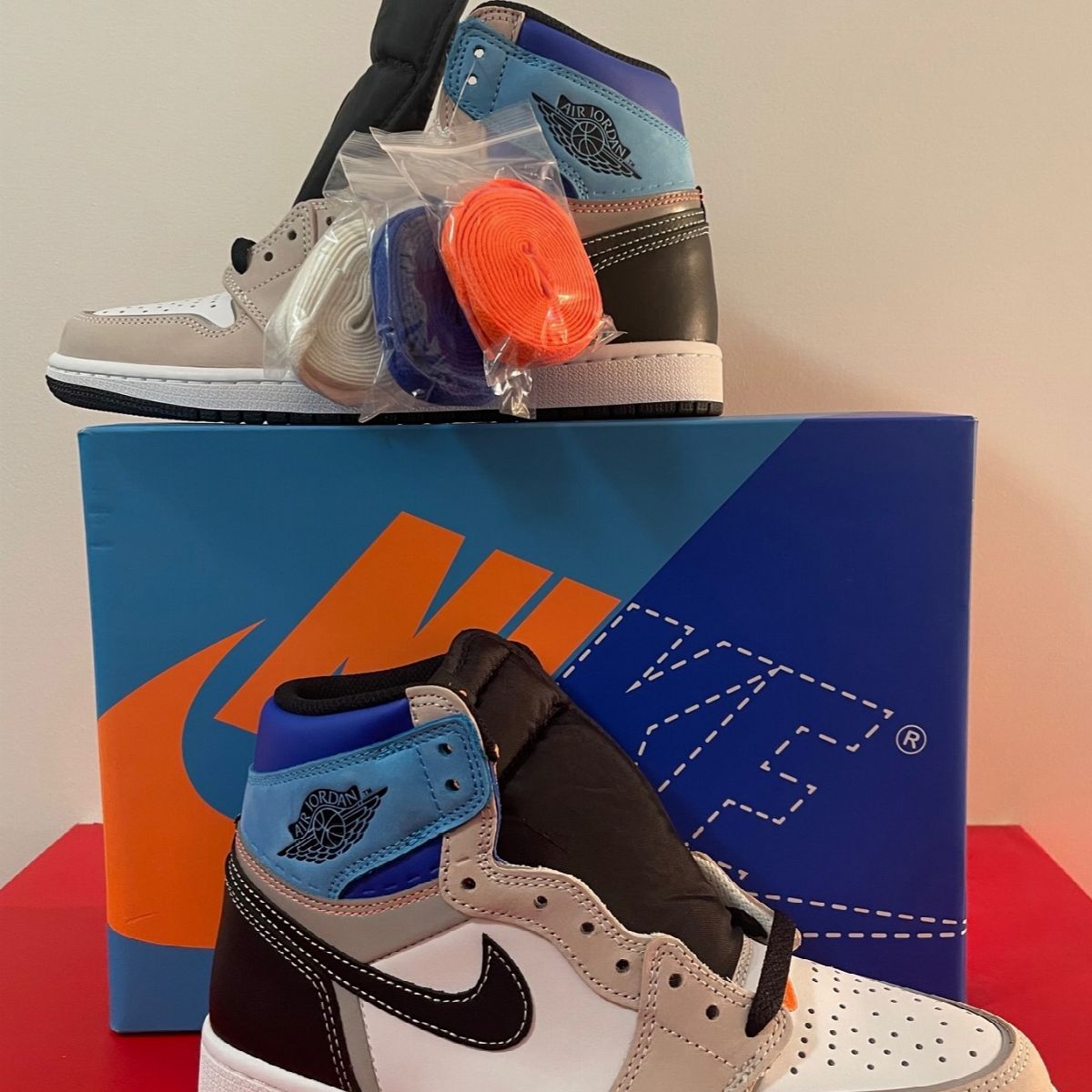 Nike : Rare Nike Jordan 1 Retro High OG Pro "Prototype"  - Auction FASHION & COLLECTING - LTWID Auction House