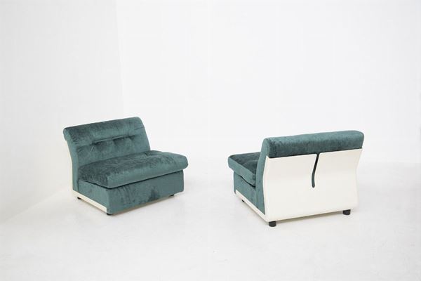 Mario Bellini - Amanta Armchairs for C&B in Green Velvet With Cylindrical Feet