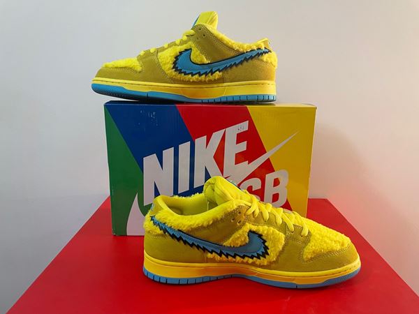 Nike - Nike Dunk SB Low Grateful Dead Bears Opti Yellow