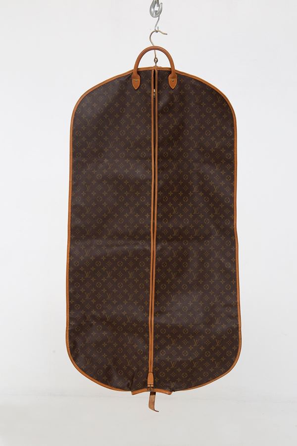 Louis Vuitton - Louis Vuitton suitcase in leather