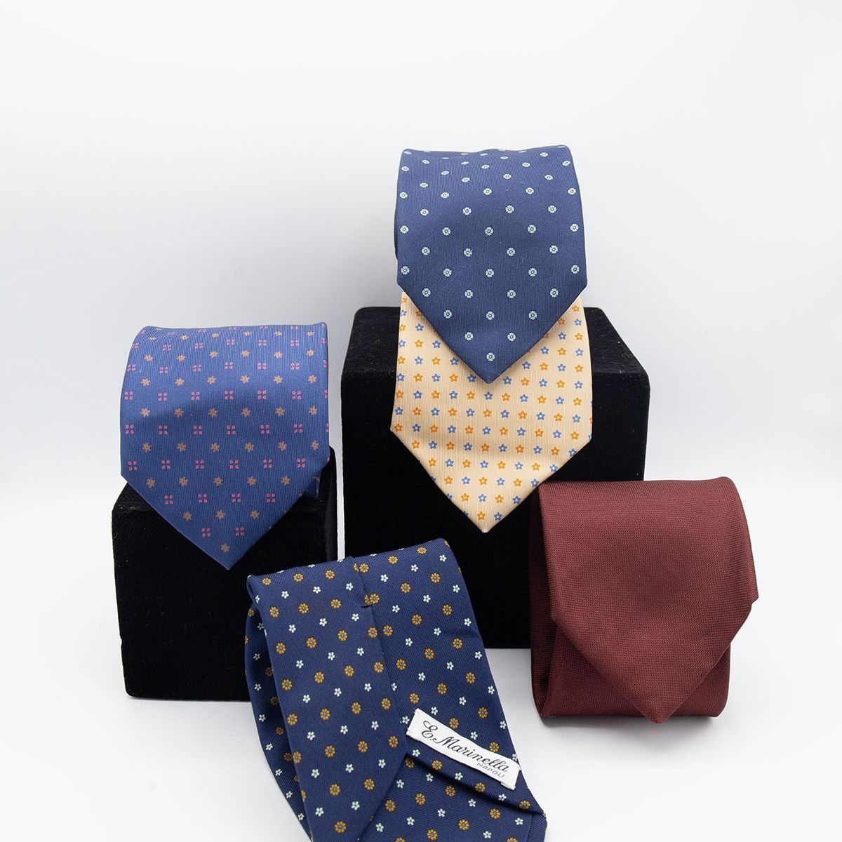 Eugenio Marinella : Set of 5 Eugenio Marinella ties in various colors and textures.  - Auction FASHION & COLLECTING - LTWID Auction House