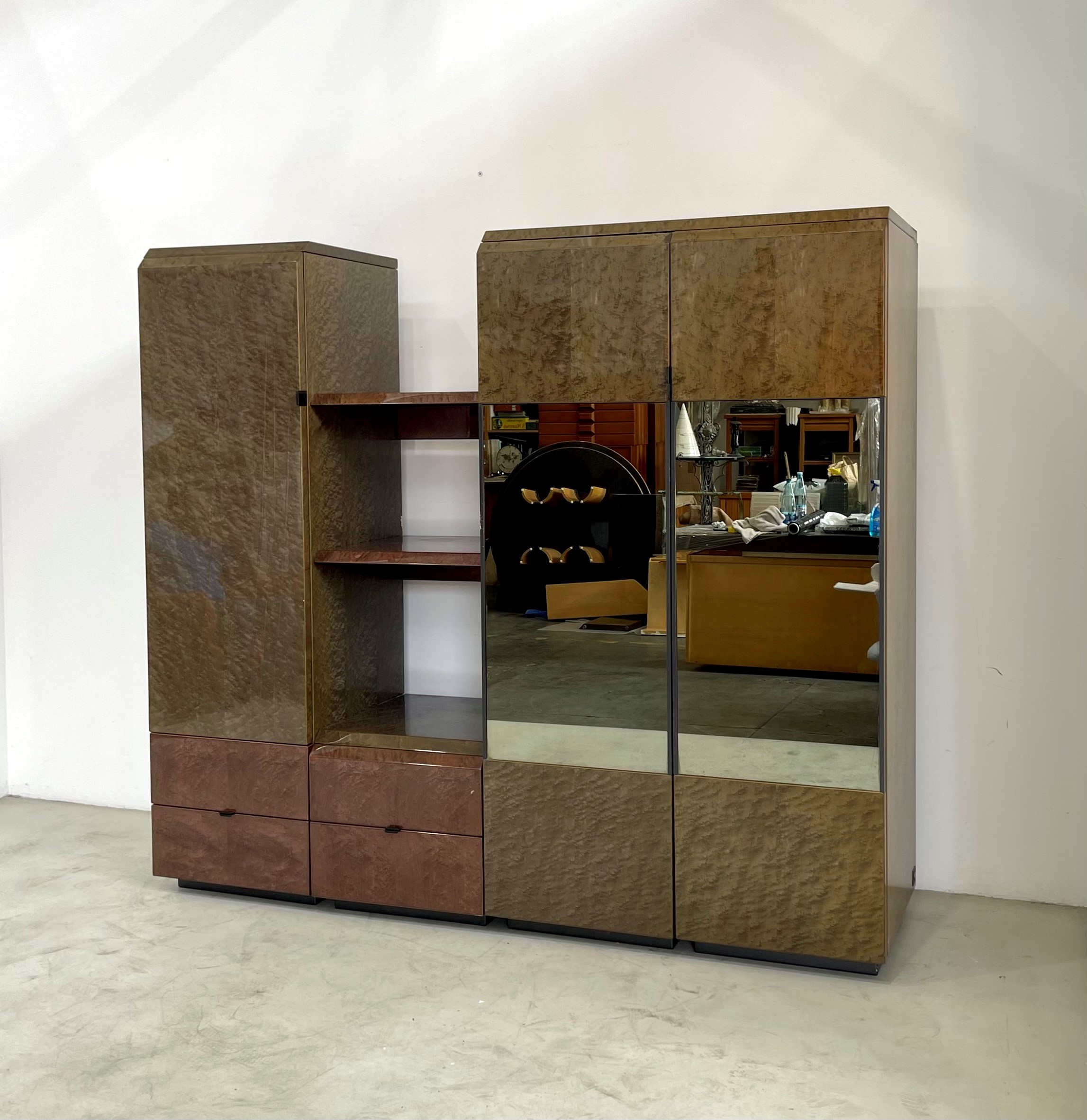 Giovanni Offredi - Credenza