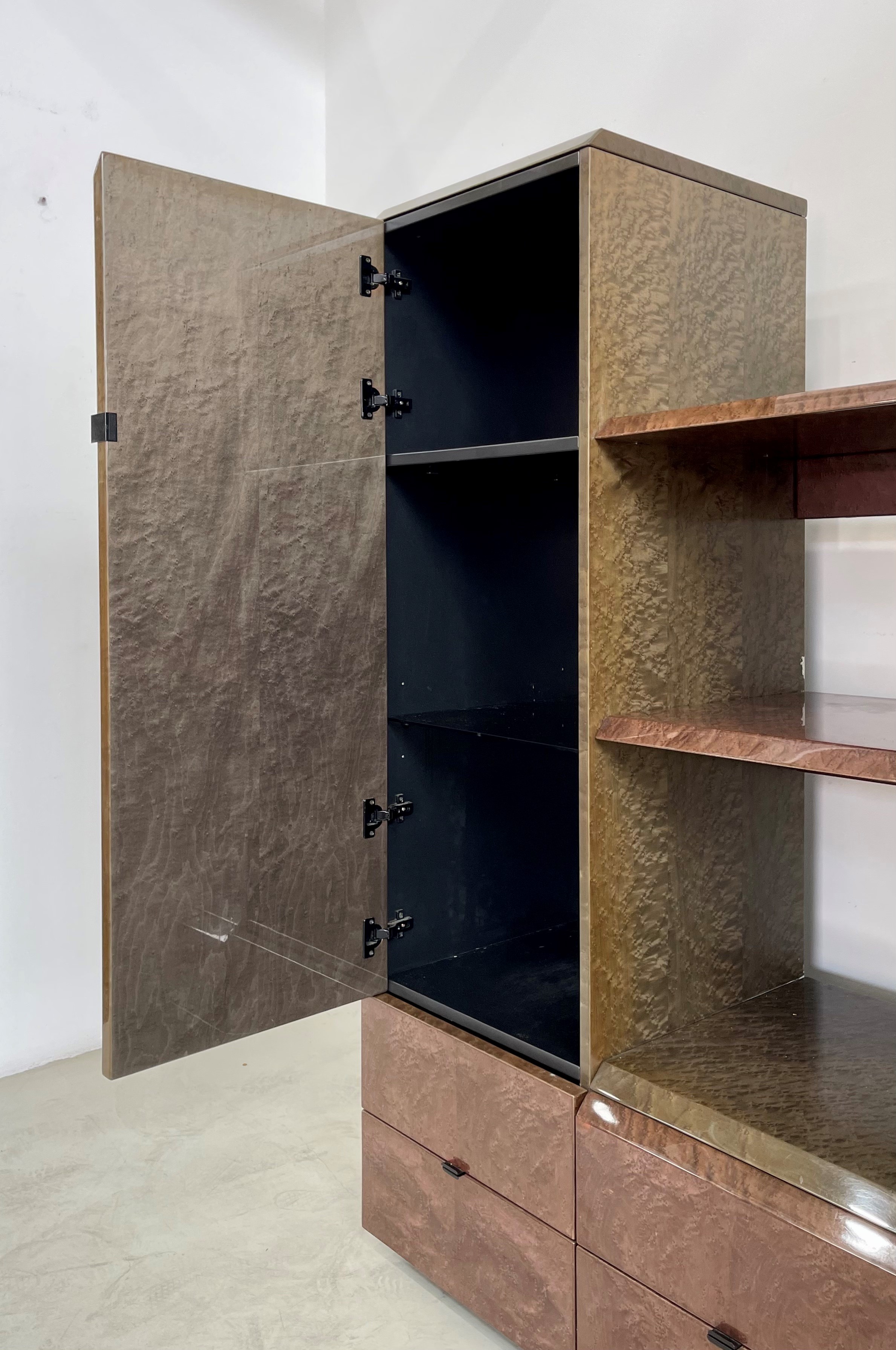 Giovanni Offredi - Credenza