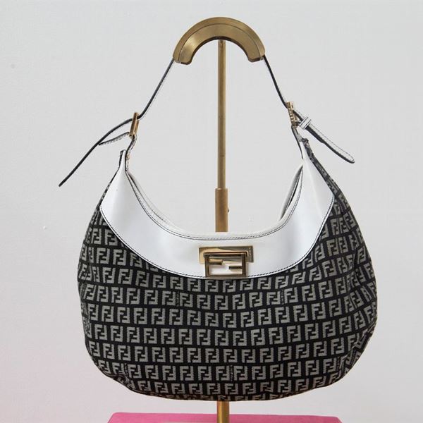 Fendi - Borsa Fendi vintage in pelle e cotone.