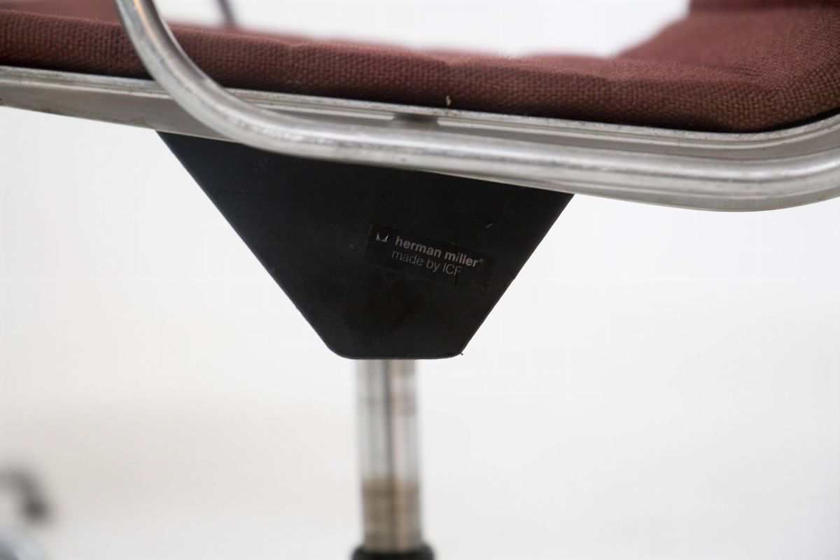 Vintage Office Chairs With Armrests By Herman Miller
