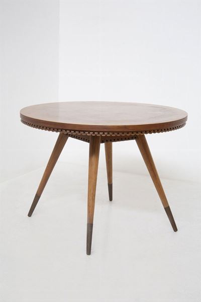 Italian Vintage Table in Wood And Brass By Paolo Buffa