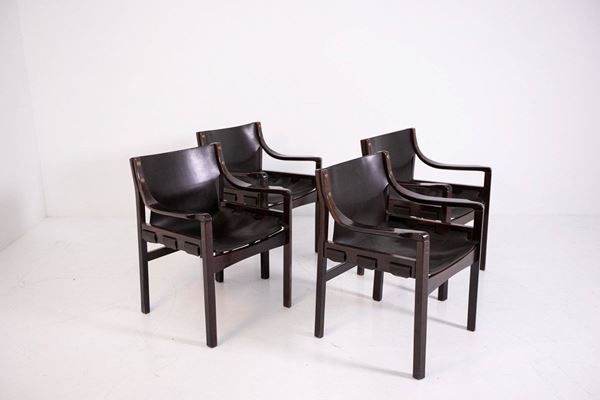 Vittorio Gregotti - Set of Leather Chairs (Attr)