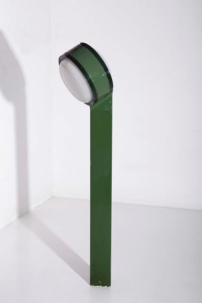 Lampada da Terra Flos, Marchio