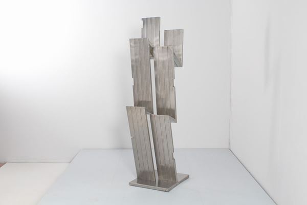 Salvatore Messina - Scultura 'Tensioni verticali', firmata