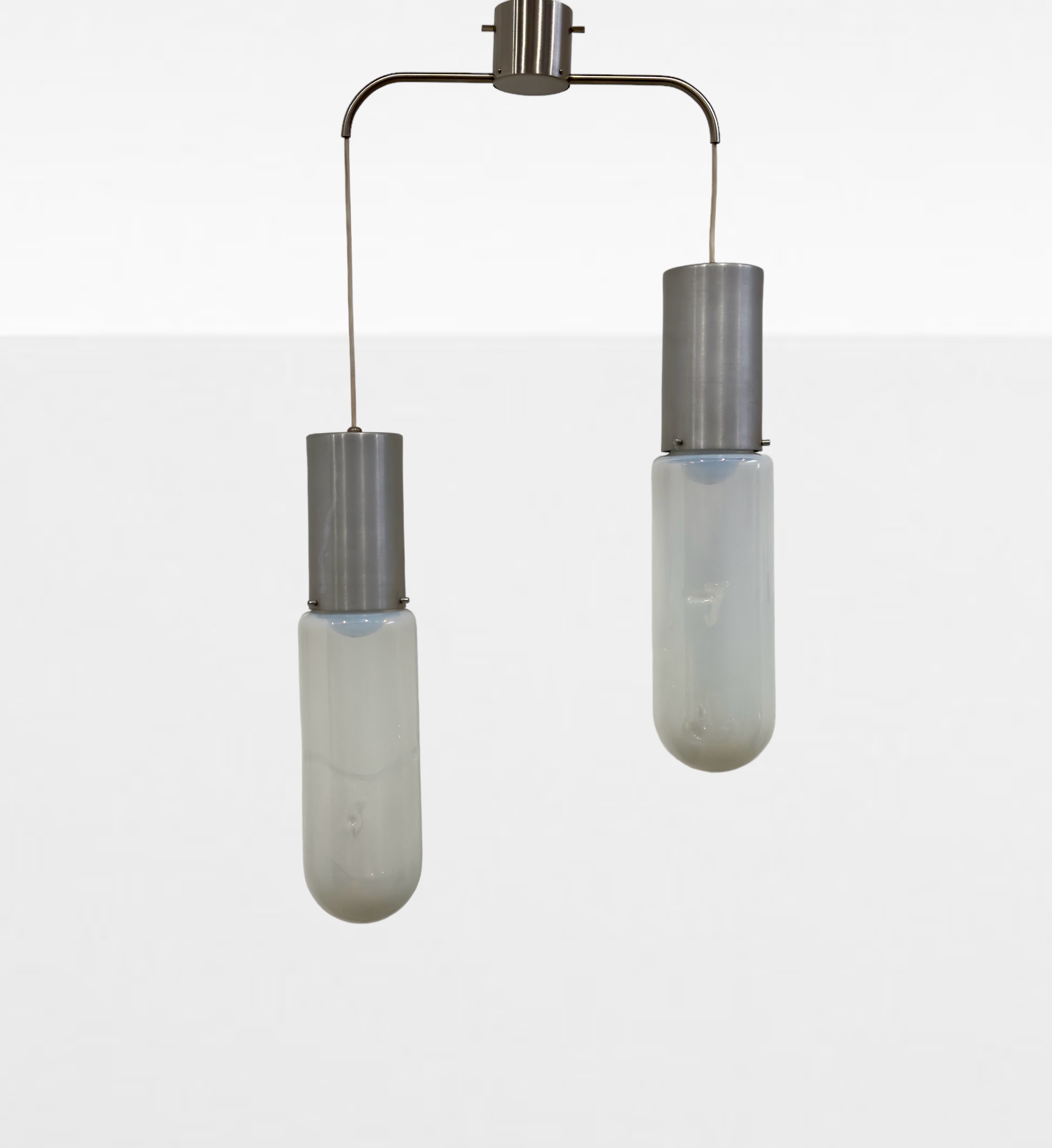 Leucos : Suspension lamp  - Auction Summer Bid Chance - LTWID Auction House