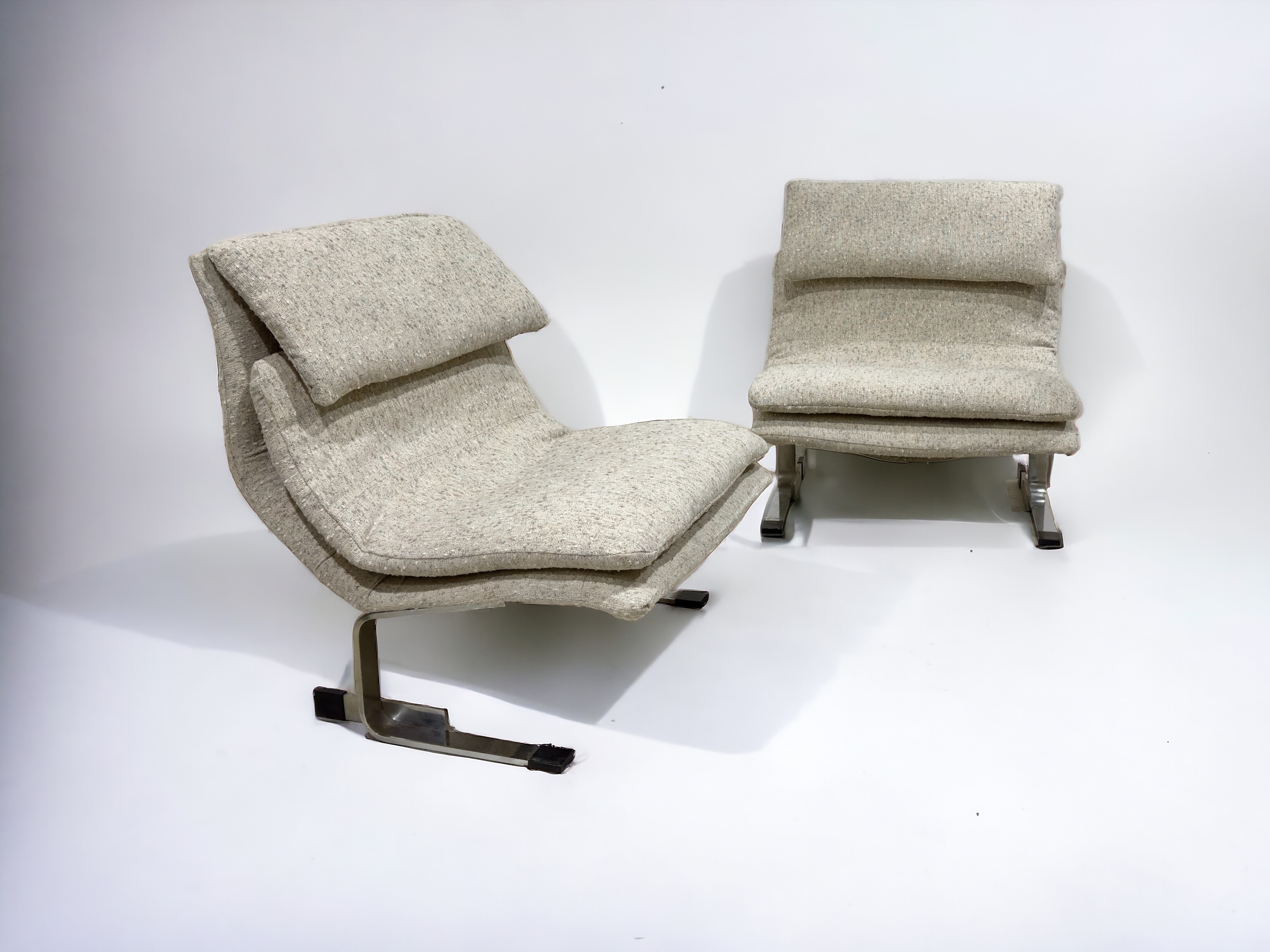 Giovanni Offredi : Onda Armchairs   - Auction The Great Beauty - LTWID Auction House