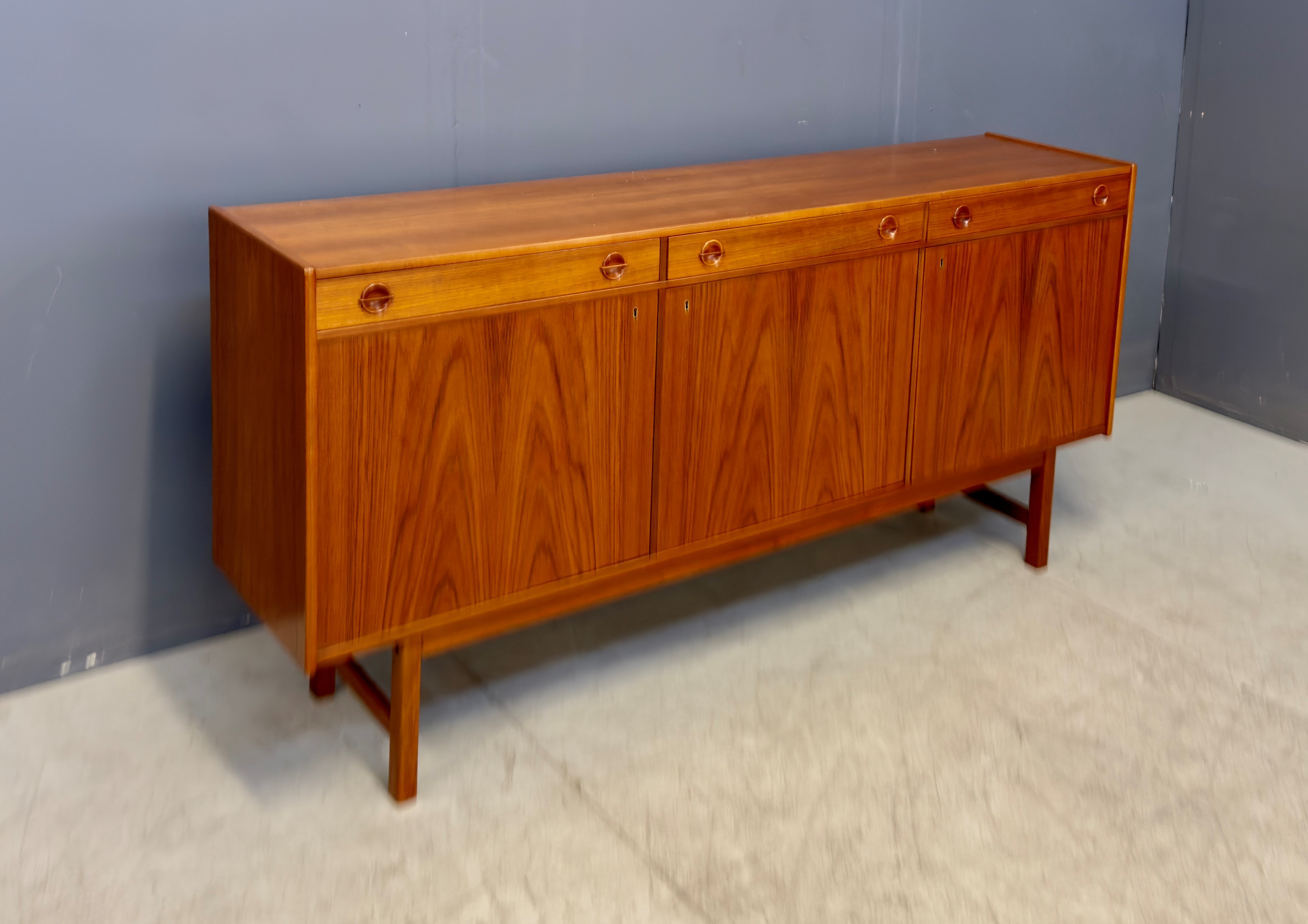 Tage Olofsson - Sideboard