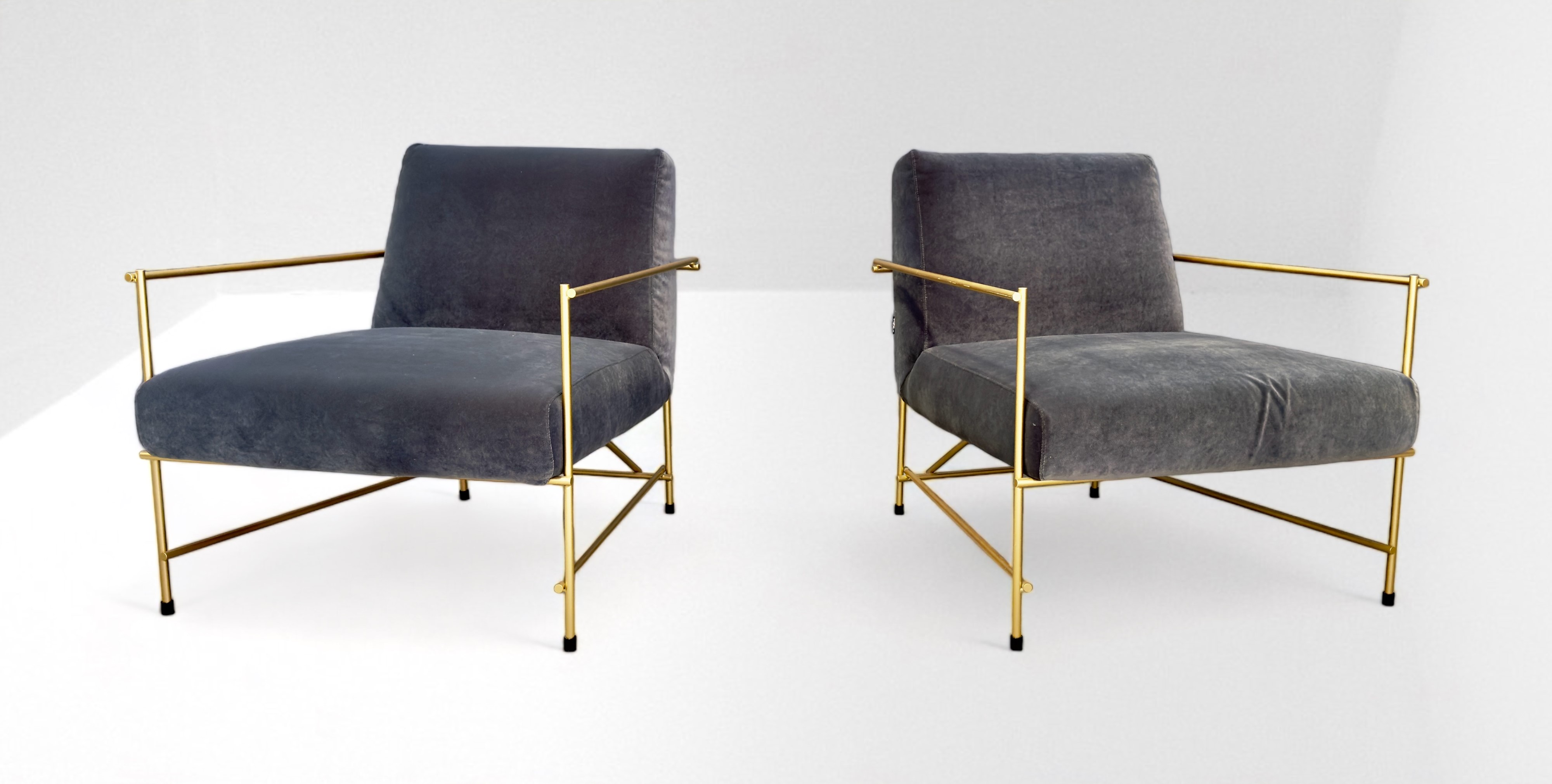 Pair Armchairs  - Auction The Great Beauty - LTWID Auction House