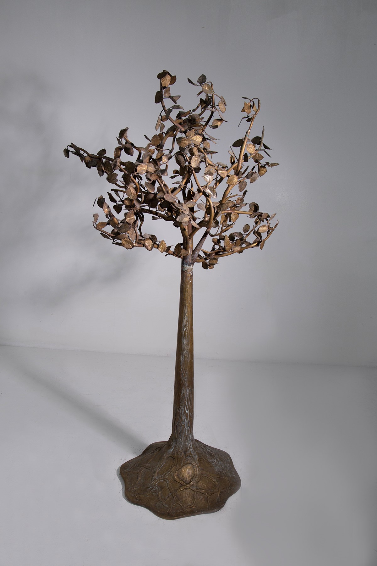 Scultura Liberty decorativa Albero  - Asta The Great Beauty - LTWID Auction House