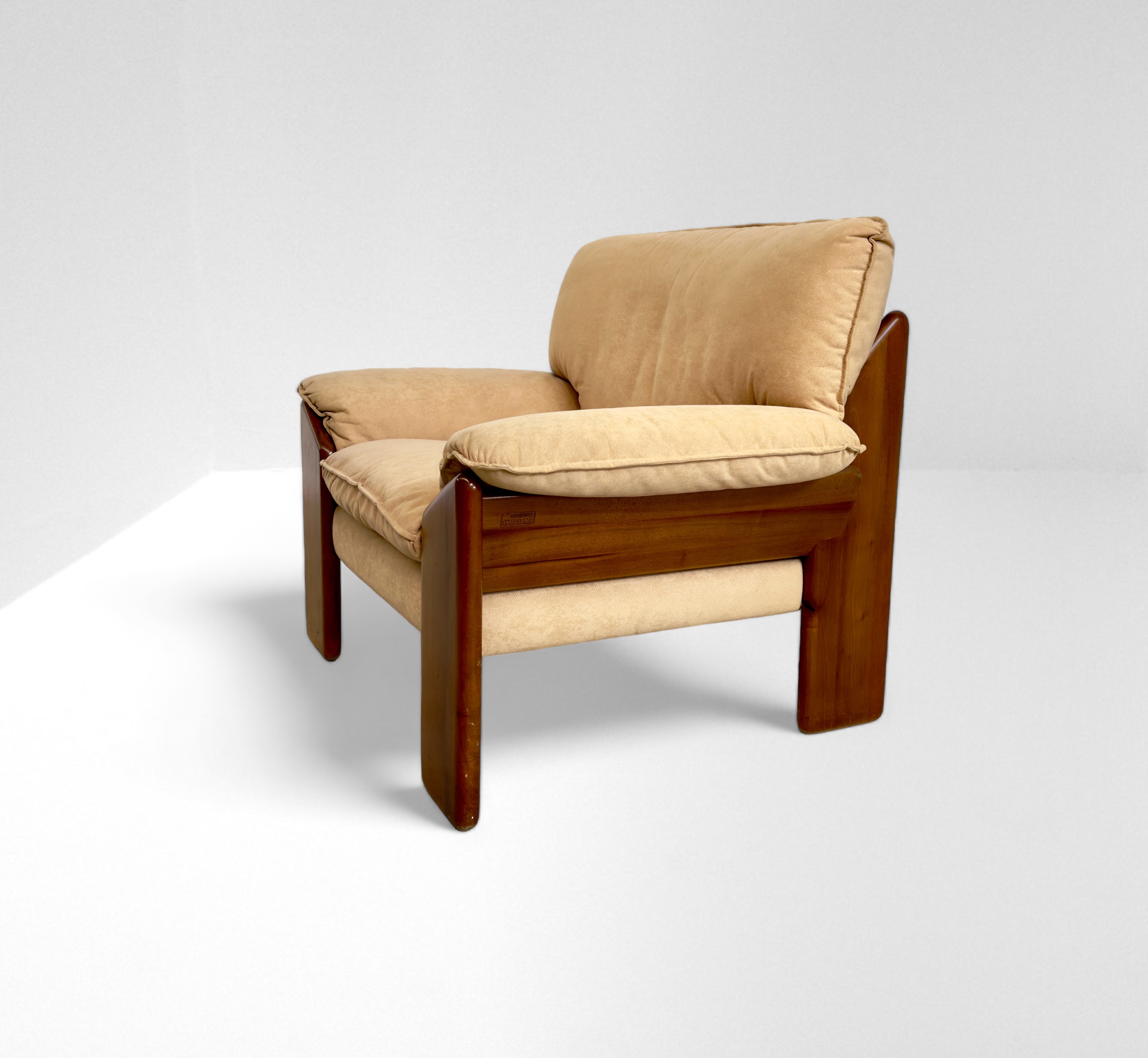 Mario Marenco : Sapporo Armchair  - Auction The Great Beauty - LTWID Auction House