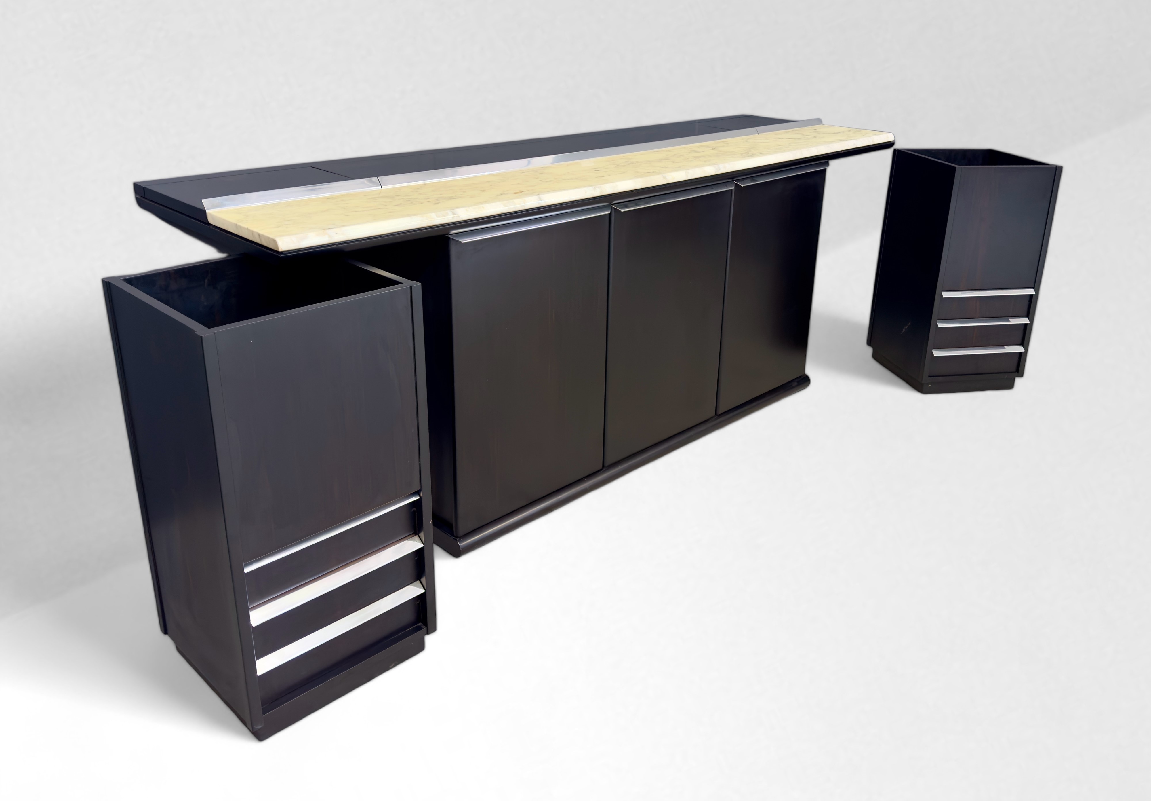 Giotto Stoppino : Sideboard (attr.)  - Auction The Great Beauty - LTWID Auction House