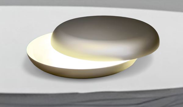 Fontana Arte,Voon Wong &amp; Benson Saw - LOOP table lamp