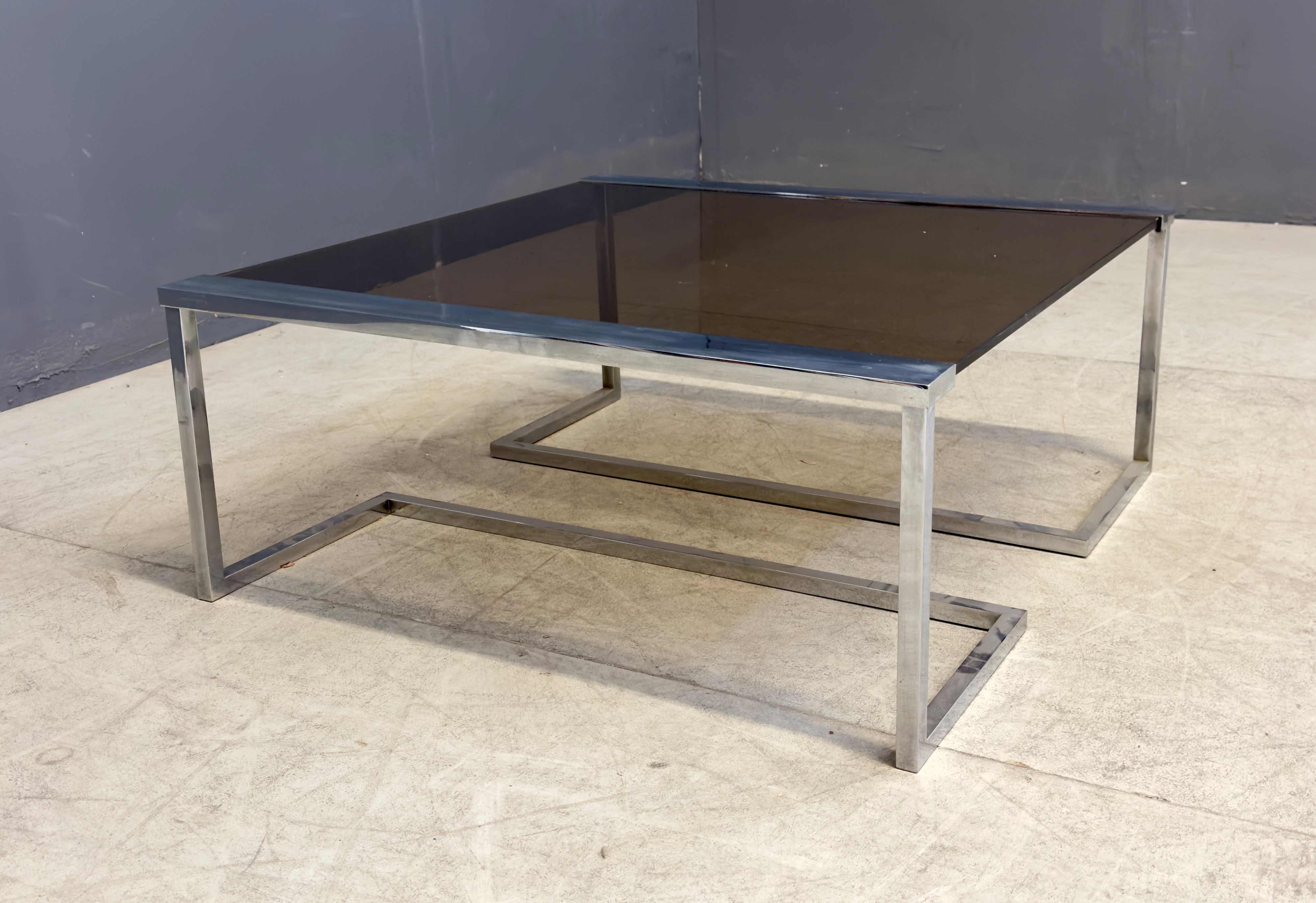 Pierangelo Gallotti : Sir T52 Coffee table  - Auction Summer Bid Chance - LTWID Auction House