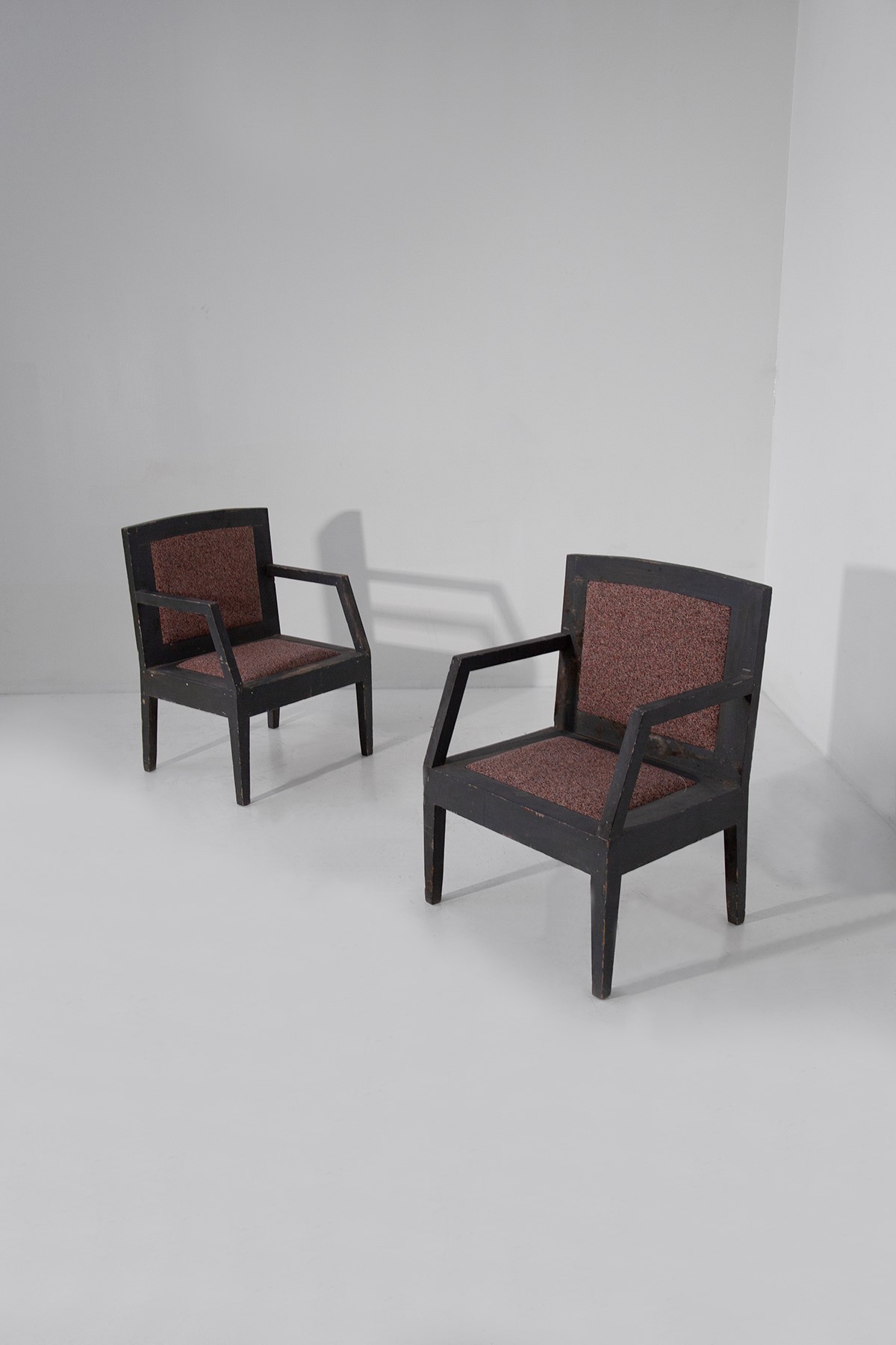 Armchairs from the Italian Futurist period  - Auction The Great Beauty - LTWID Auction House