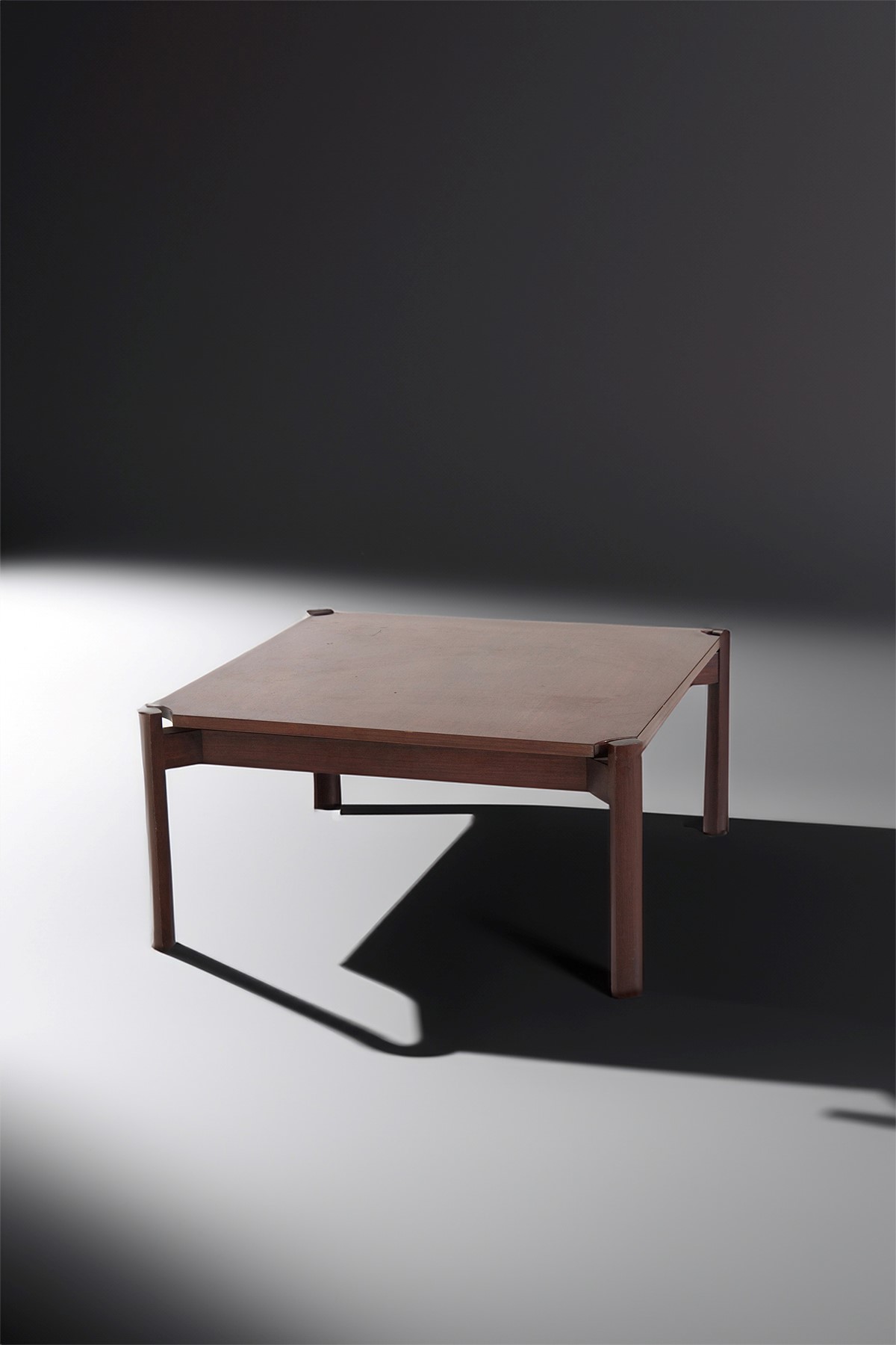 Osvaldo Borsani : Osvaldo Borsani Tecno side table  - Auction The Great Beauty - LTWID Auction House