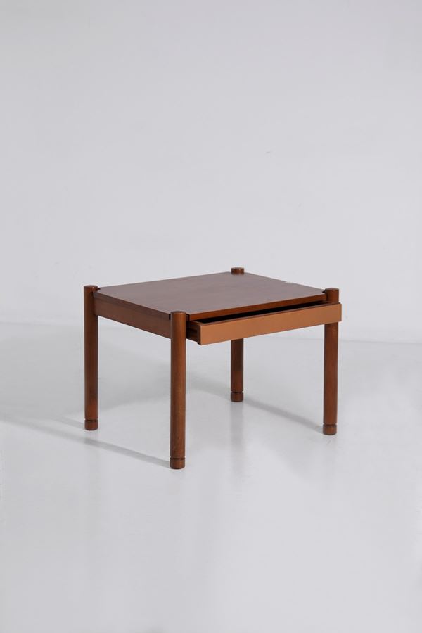 Osvaldo Borsani - Osvaldo Borsani leather Coffee Table