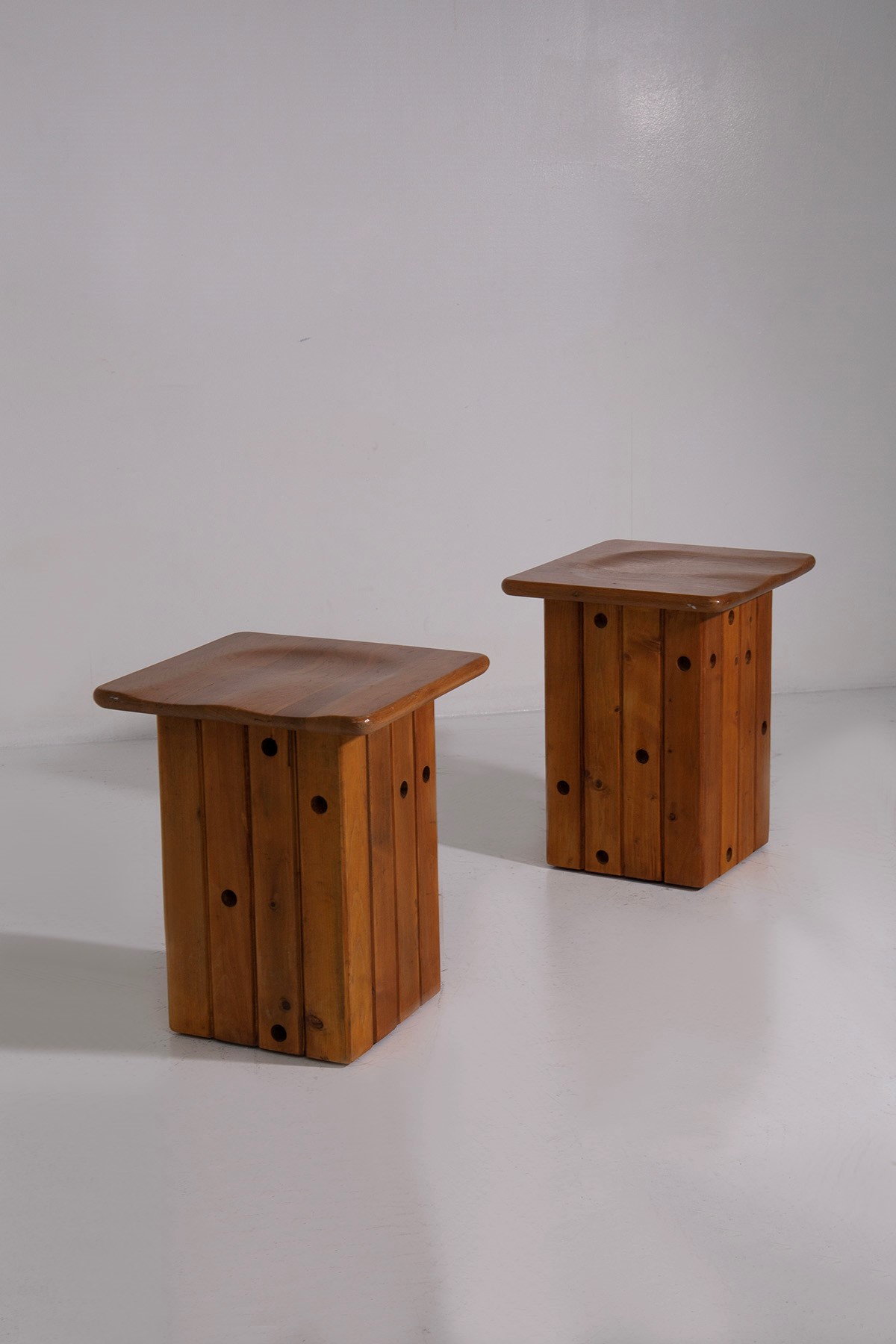 Giuseppe Rivadossi : Pair of stools Attr. G. Rivadossi  - Auction The Great Beauty - LTWID Auction House