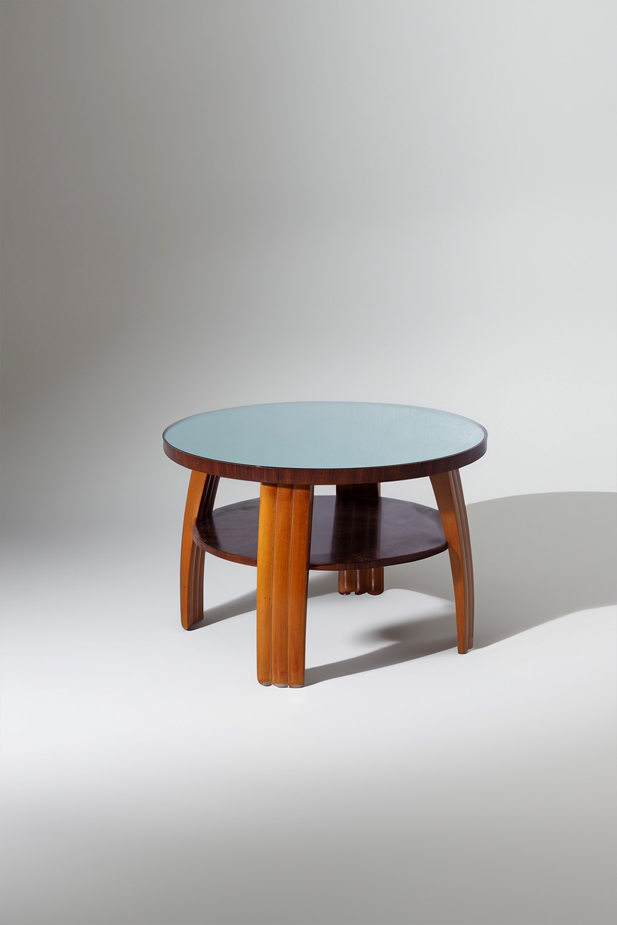 Osvaldo Borsani : Side Table attr. to Osvaldo Borsani  - Auction The Great Beauty - LTWID Auction House