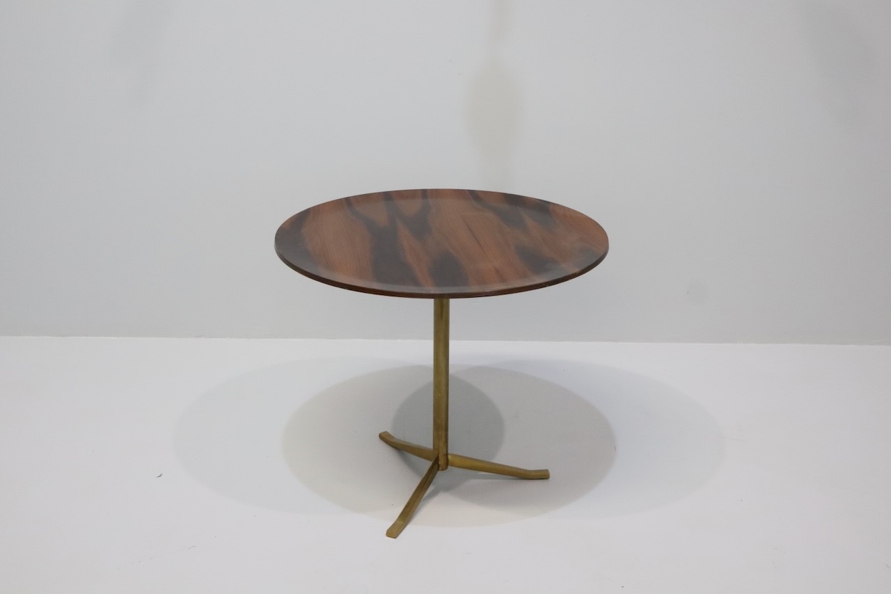 Osvaldo Borsani : Coffee table for ABV  - Auction The Great Beauty - LTWID Auction House