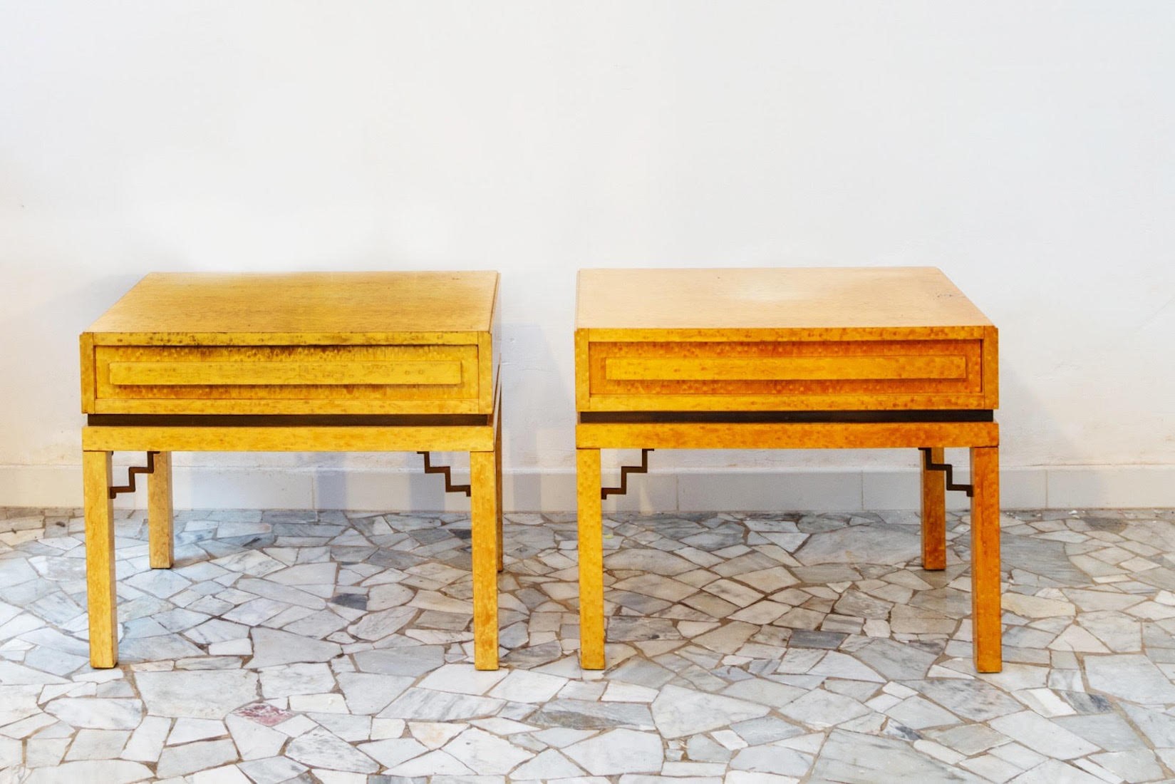 Manifattura francese : Pair of bedside tables  - Auction The Great Beauty - LTWID Auction House