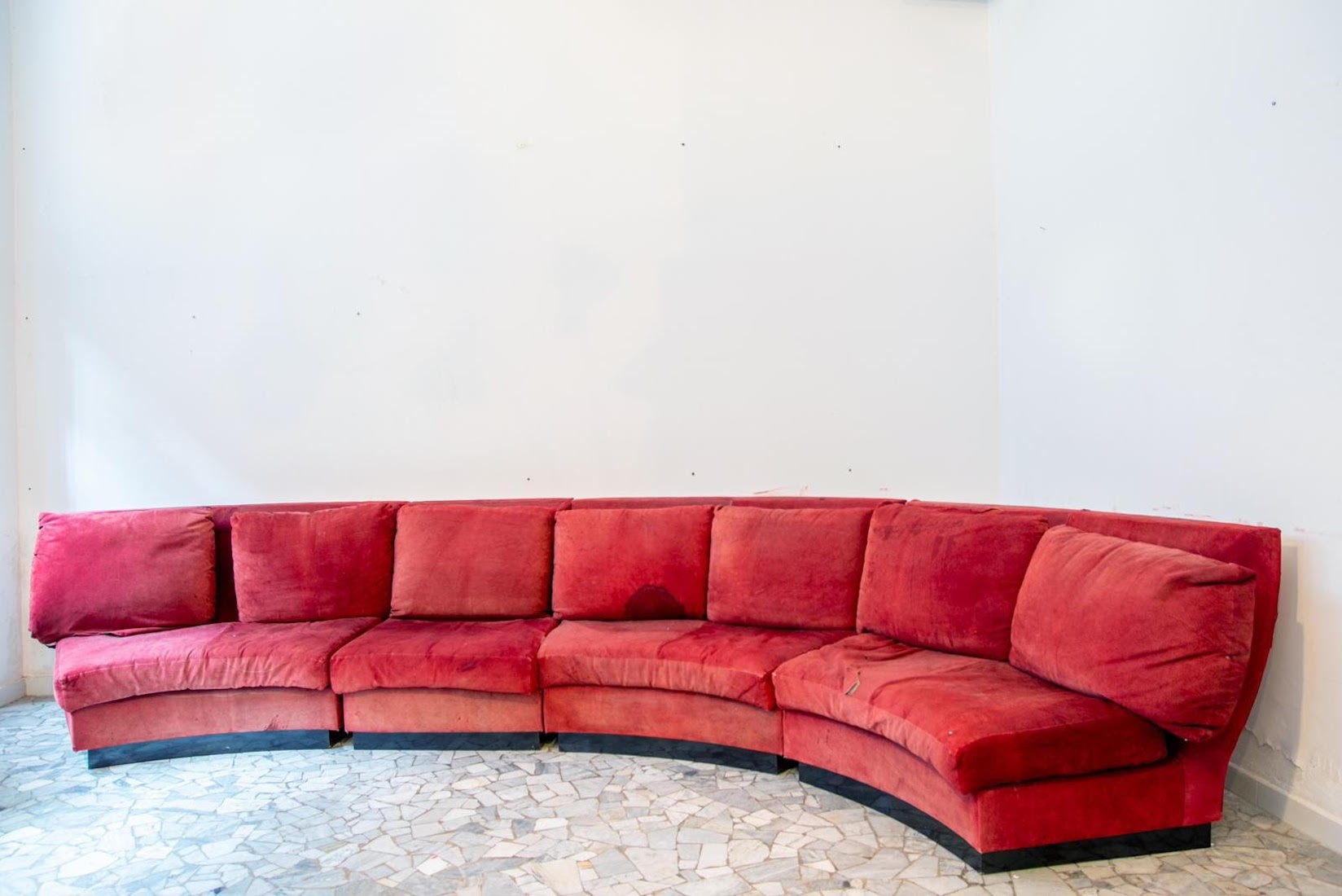 Willy Rizzo : Modular Sofa  - Auction The Great Beauty - LTWID Auction House