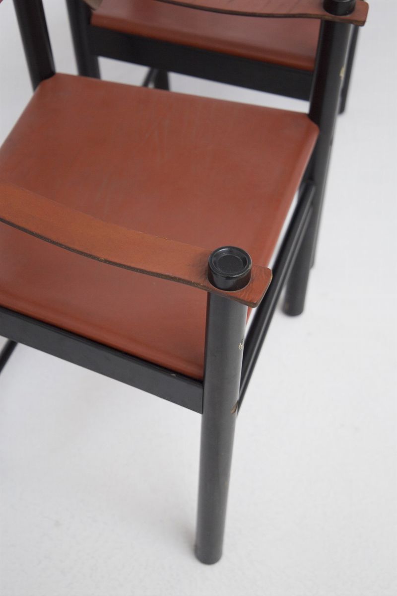 Set di 10 sedie vintage in legno e pelle nera di Ibisco