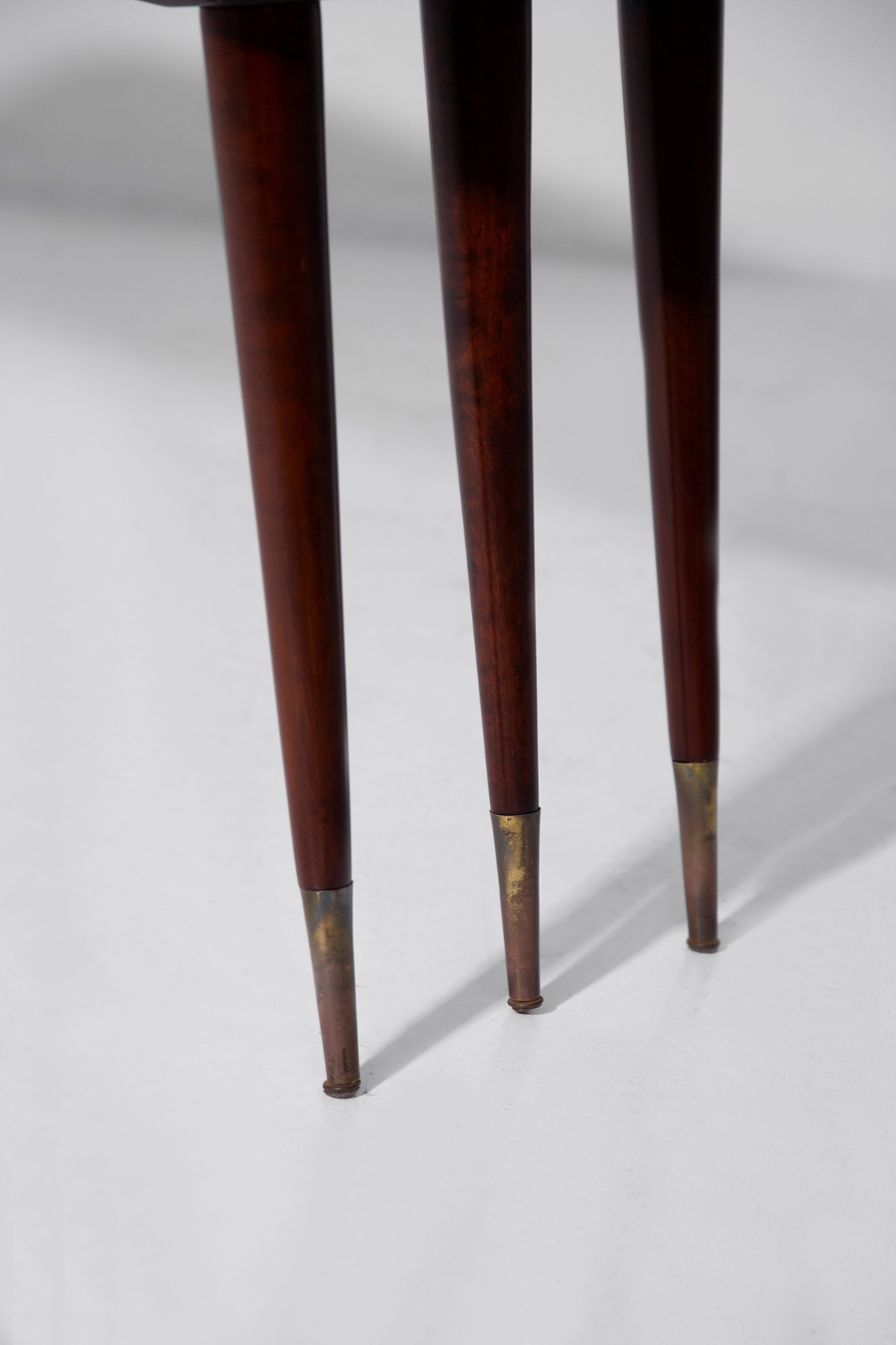 Tavolino in marmo Attr.