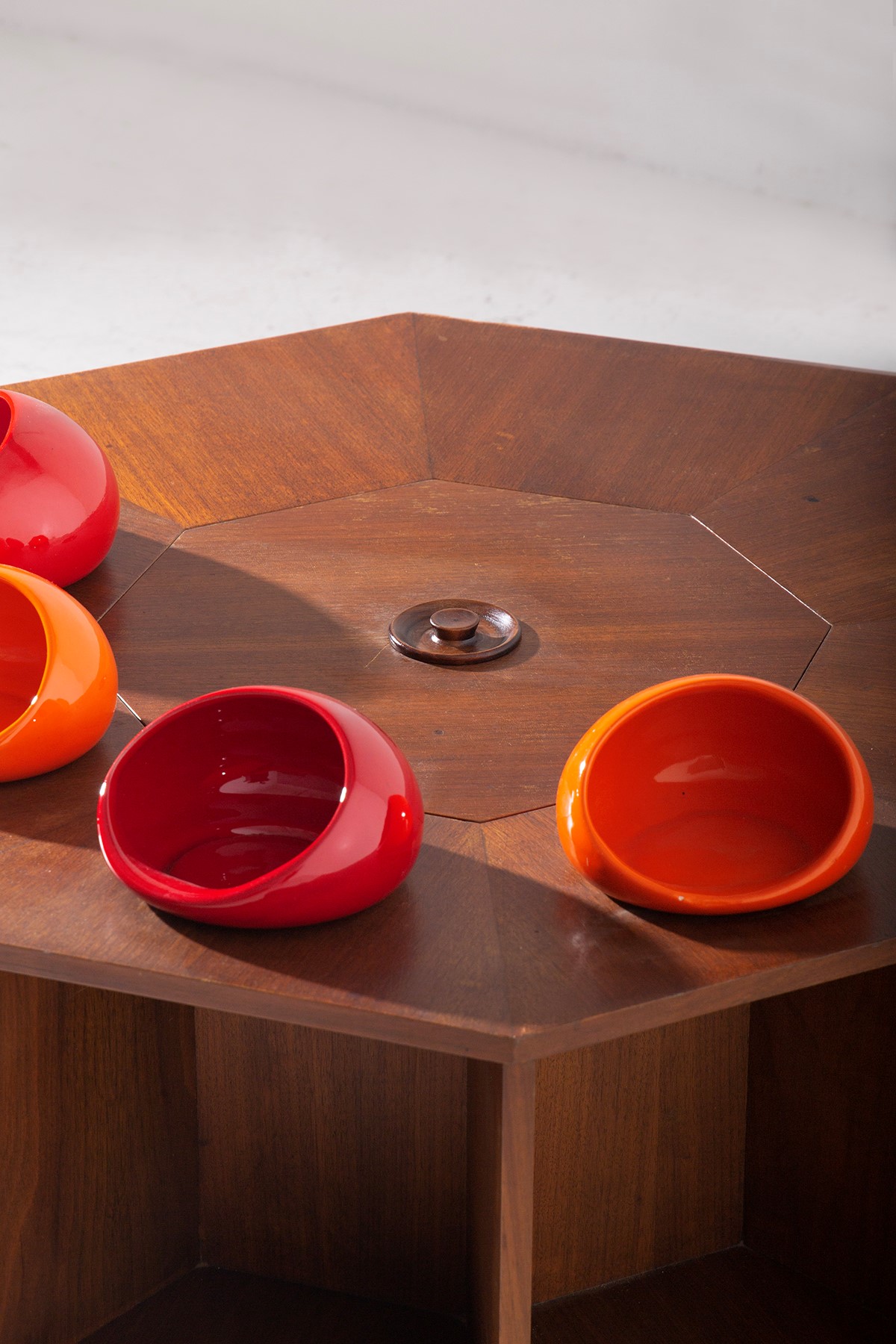Vittorio Gregotti - Tavolino Bar con Ceramiche