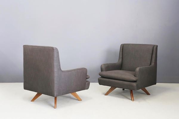 Vladimir Kagan - Cotton Attr. Armchairs