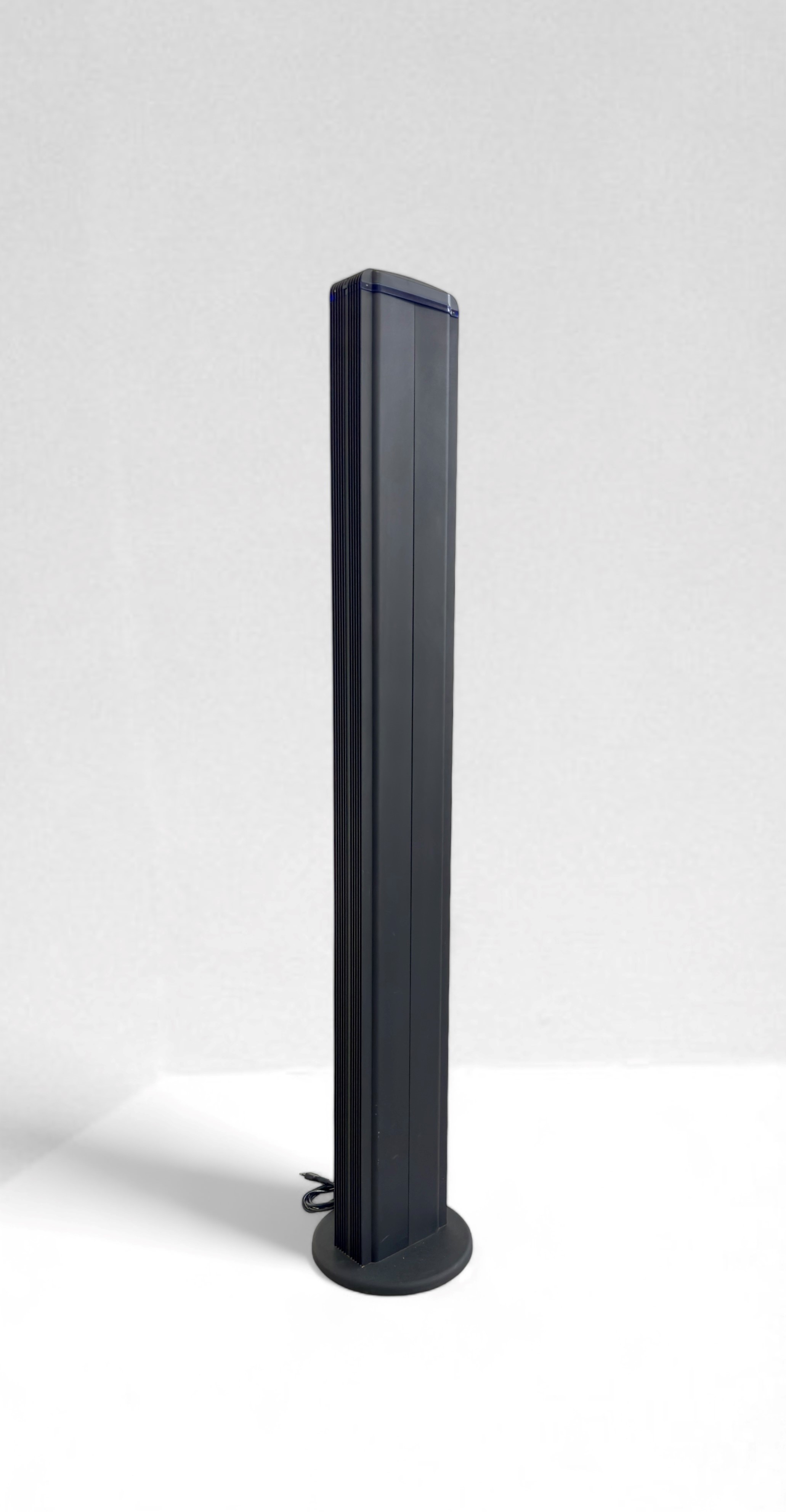 Studio Vip : Floor lamp  - Auction Summer Bid Chance - LTWID Auction House