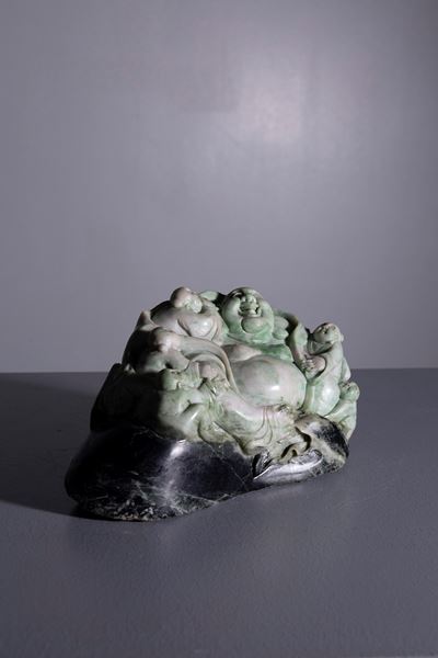 Statuetta di Buddha in Marmo con Bambini