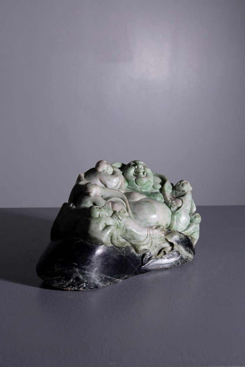 Statuetta di Buddha in Marmo con Bambini