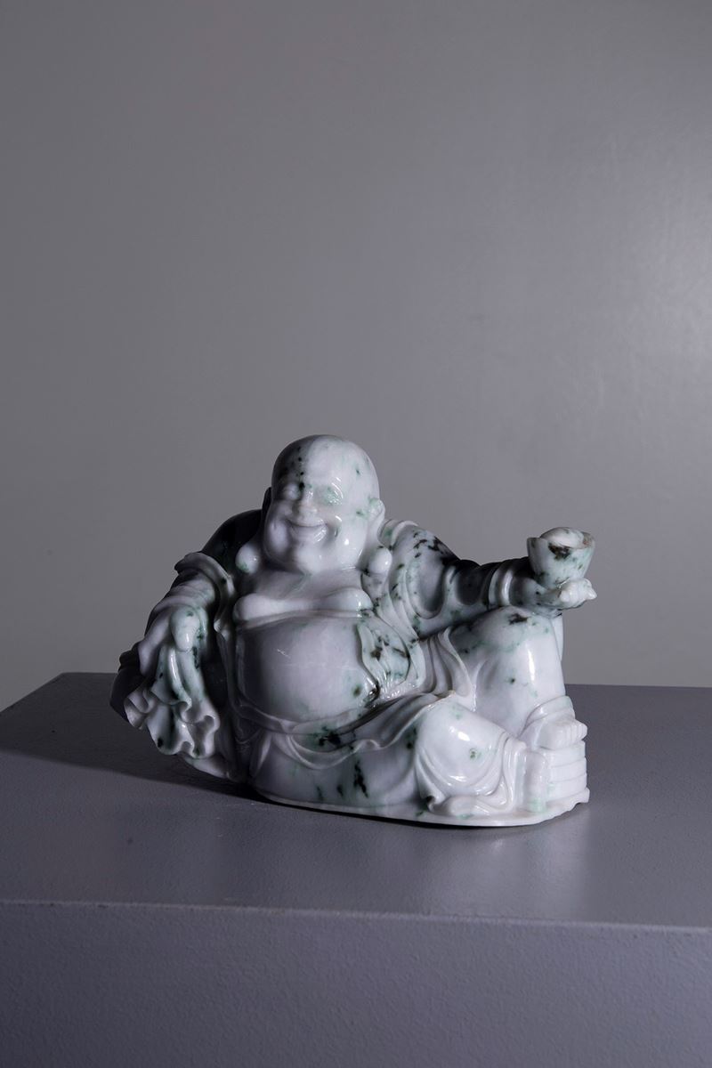 Statuetta di Buddha in Giada Bianca