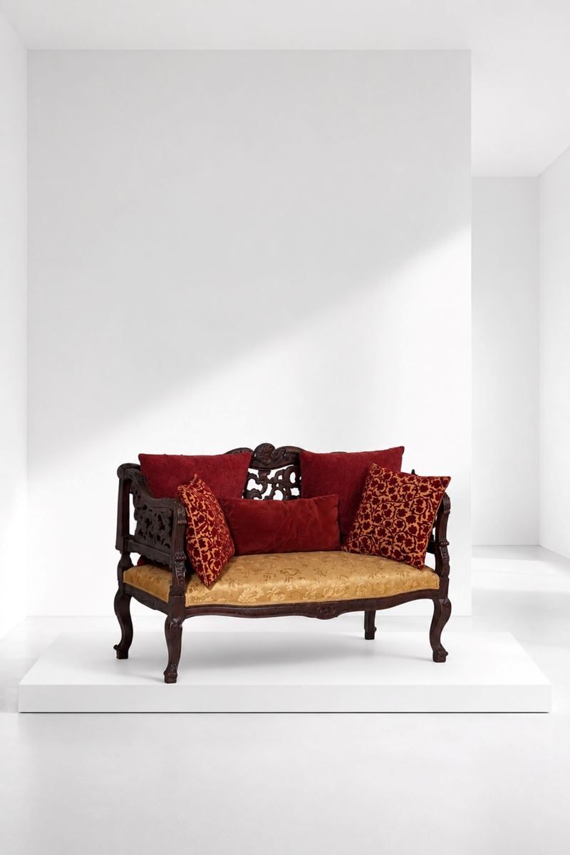 Divenetto Inglese in Legno e Tessuto Art Noveaux