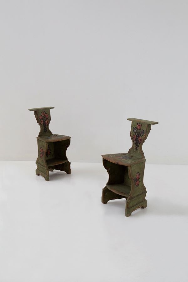 Pair of kneeler chairs in polychrome wood, probably Tirol